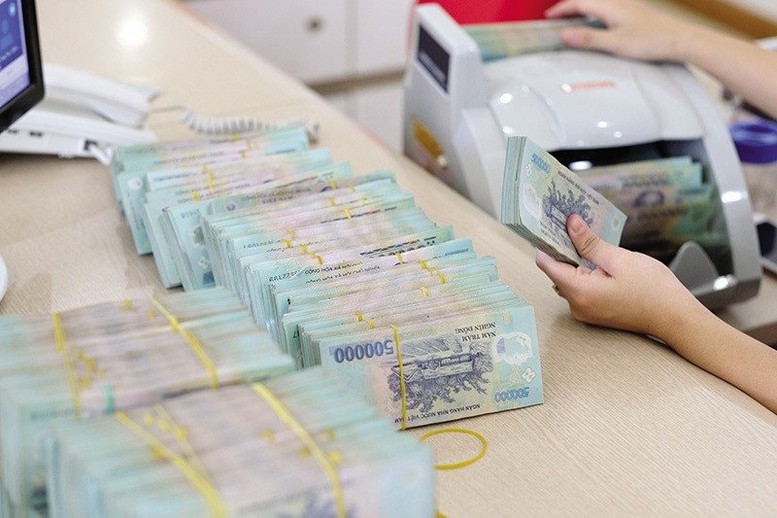 Lãi suất cao, "nắn" dòng tiền chảy vào bất động sản đúng hướng - Ảnh 2