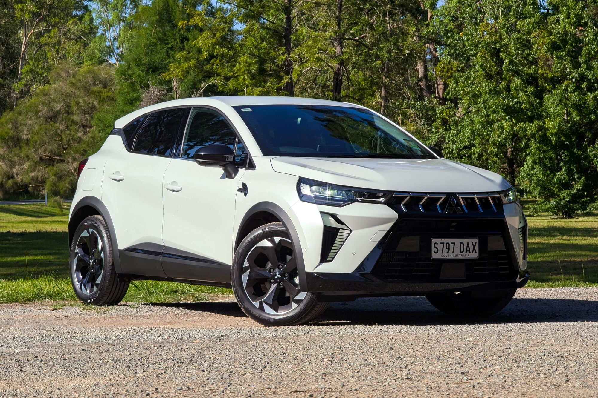 Mitsubishi Xforce dễ gộp chung với ASX: Nhiều khả năng trở thành Outlander thu nhỏ, động cơ hybrid, thoát mác 'xe ĐNÁ' - Ảnh 1