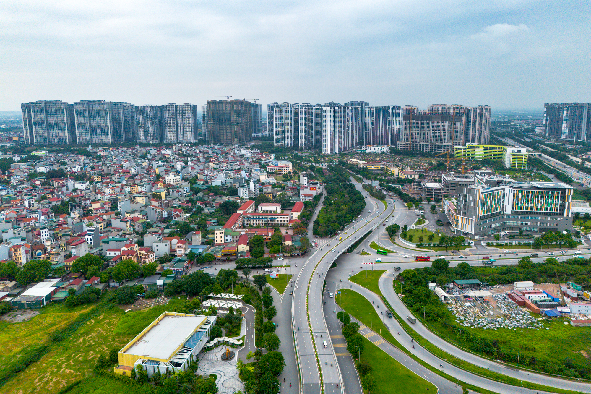 Dài 5km hơn 10 năm chưa xong, tuyến đường trọng điểm kết nối loạt dự án lớn nhất phía Tây thủ đô được yêu cầu cấp tốc về đích trong năm 2026 - Ảnh 10