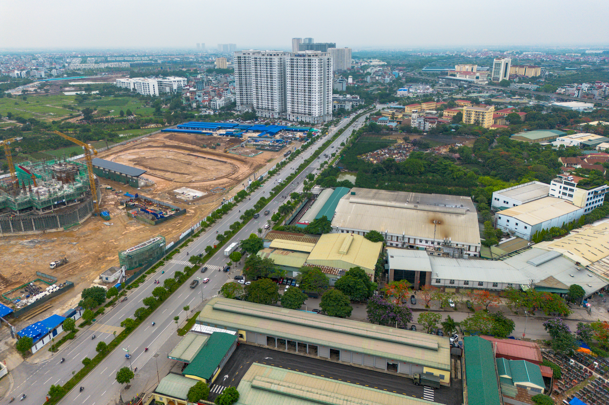 Dài 5km hơn 10 năm chưa xong, tuyến đường trọng điểm kết nối loạt dự án lớn nhất phía Tây thủ đô được yêu cầu cấp tốc về đích trong năm 2026 - Ảnh 2
