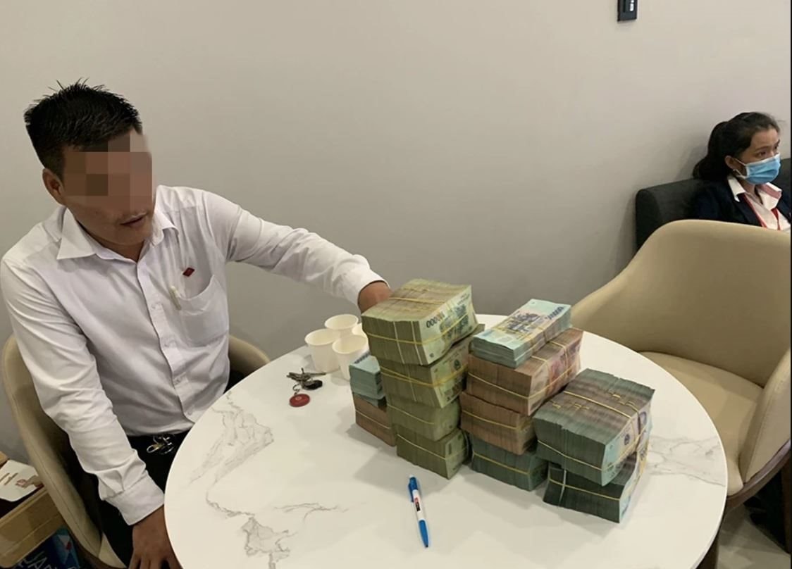 Đề xuất tính thuế chuyển nhượng bất động sản theo giá ghi trên hợp đồng nhưng không được thấp hơn giá quy định - Ảnh 1