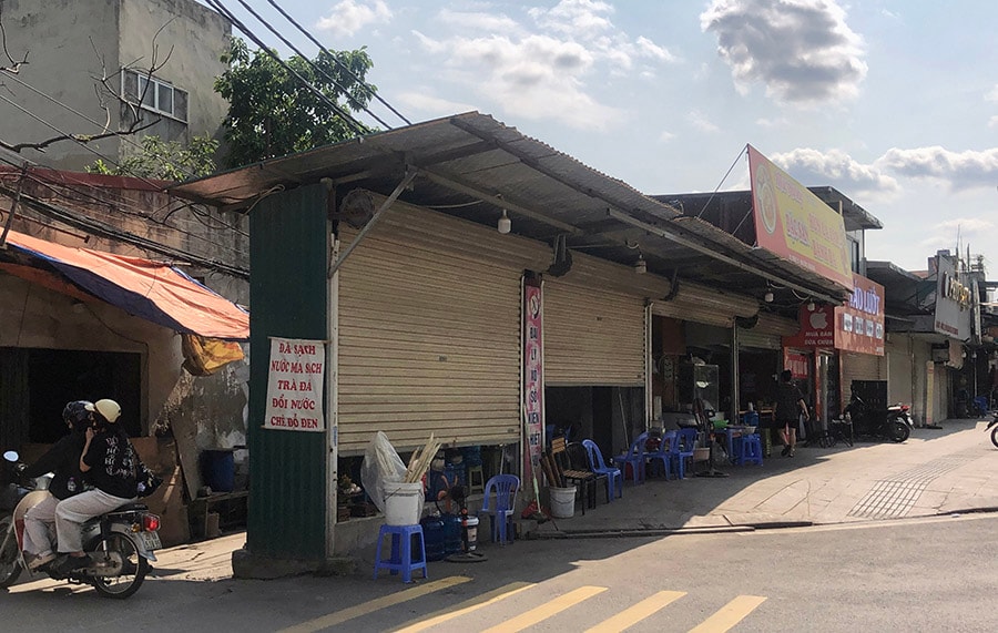 Nhà siêu mỏng, siêu méo “tái xuất” - Ảnh 1