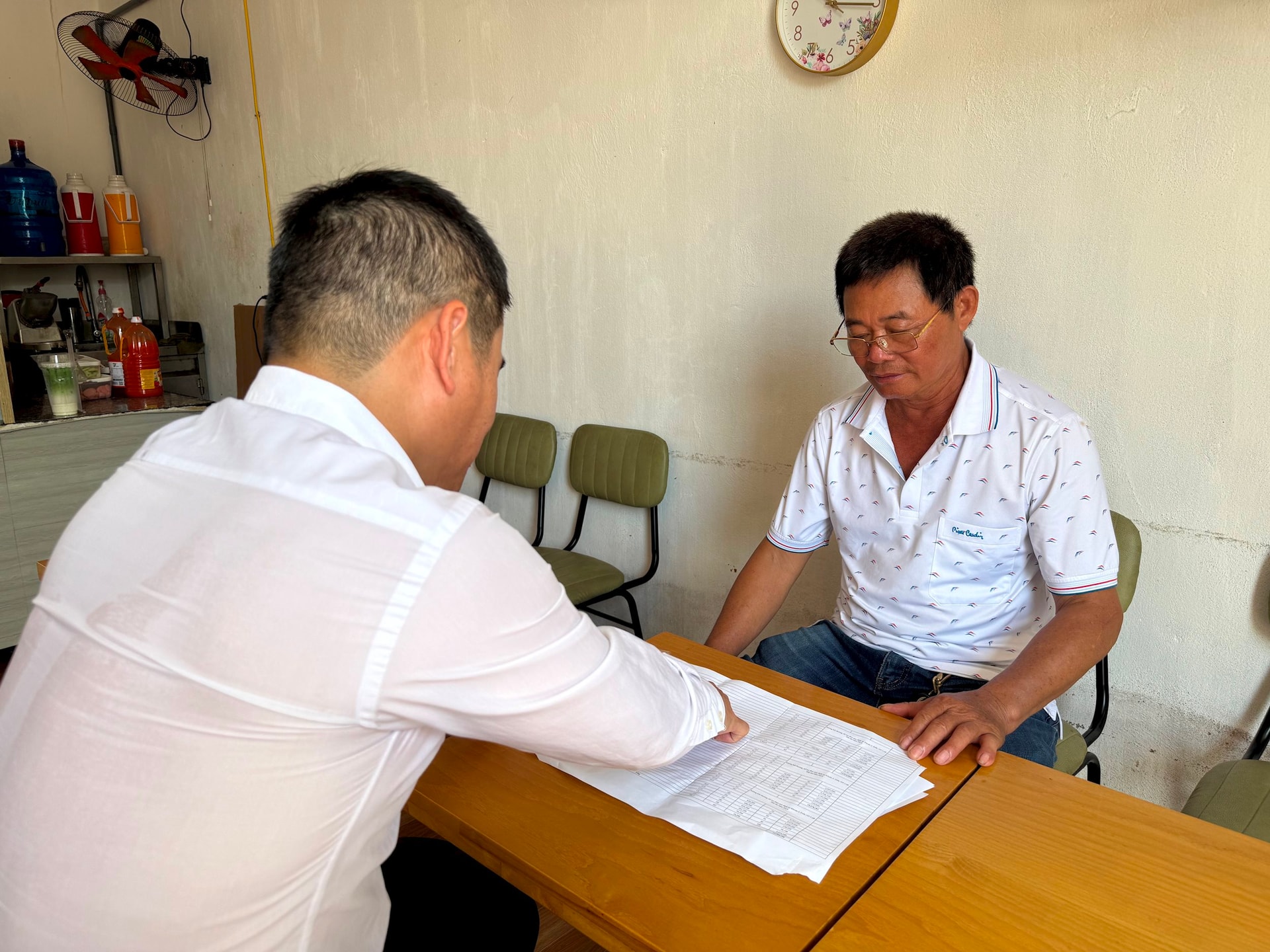 Chưa từng có: Vingroup tuyển 20.000 lao động cho dự án KĐT lớn nhất VN, người Hà Nội phấn khởi nộp hồ sơ - Ảnh 2