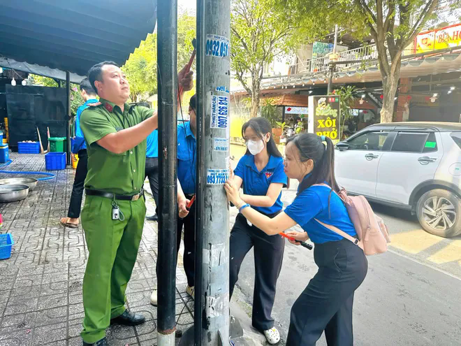 TP Hồ Chí Minh mở chiến dịch 45 ngày xóa quảng cáo bẩn, truy tín dụng đen - Ảnh 1