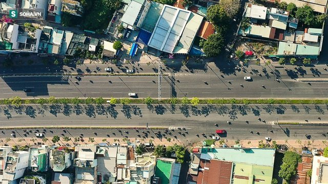 Việt Nam sở hữu một đại lộ nội đô rộng bậc nhất: Quy mô tới 12 làn xe, được ví đẹp như châu Âu, hàng loạt dự án bất động sản mọc dọc hai bên - Ảnh 1