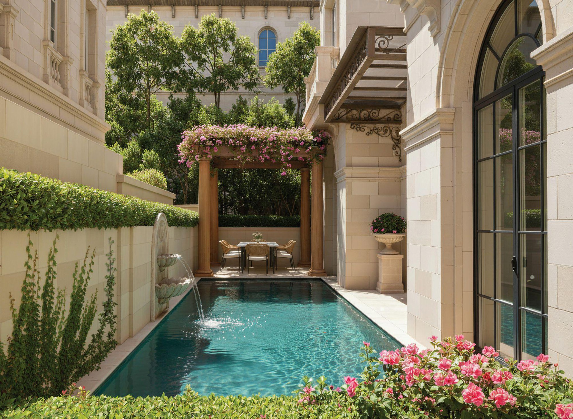 60 đại lý "bắt tay" phân phối sản phẩm thấp tầng của Xuân Cầu Holdings và Sunshine Group tại khu Đông Hà Nội - Ảnh 1