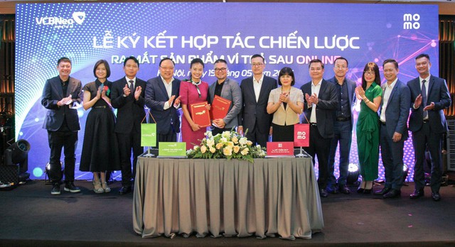 VCBNeo và MoMo thiết lập quan hệ đối tác chiến lược - Ảnh 1