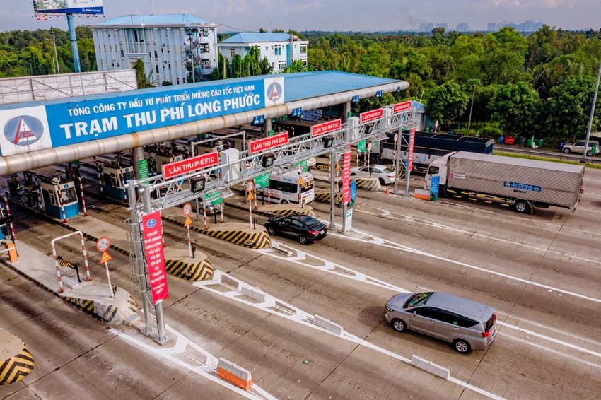 Vì sao nhiều nhánh tại nút giao Long Thành trên cao tốc TP.HCM - Dầu Giây chưa thể khai thác? - Ảnh 1