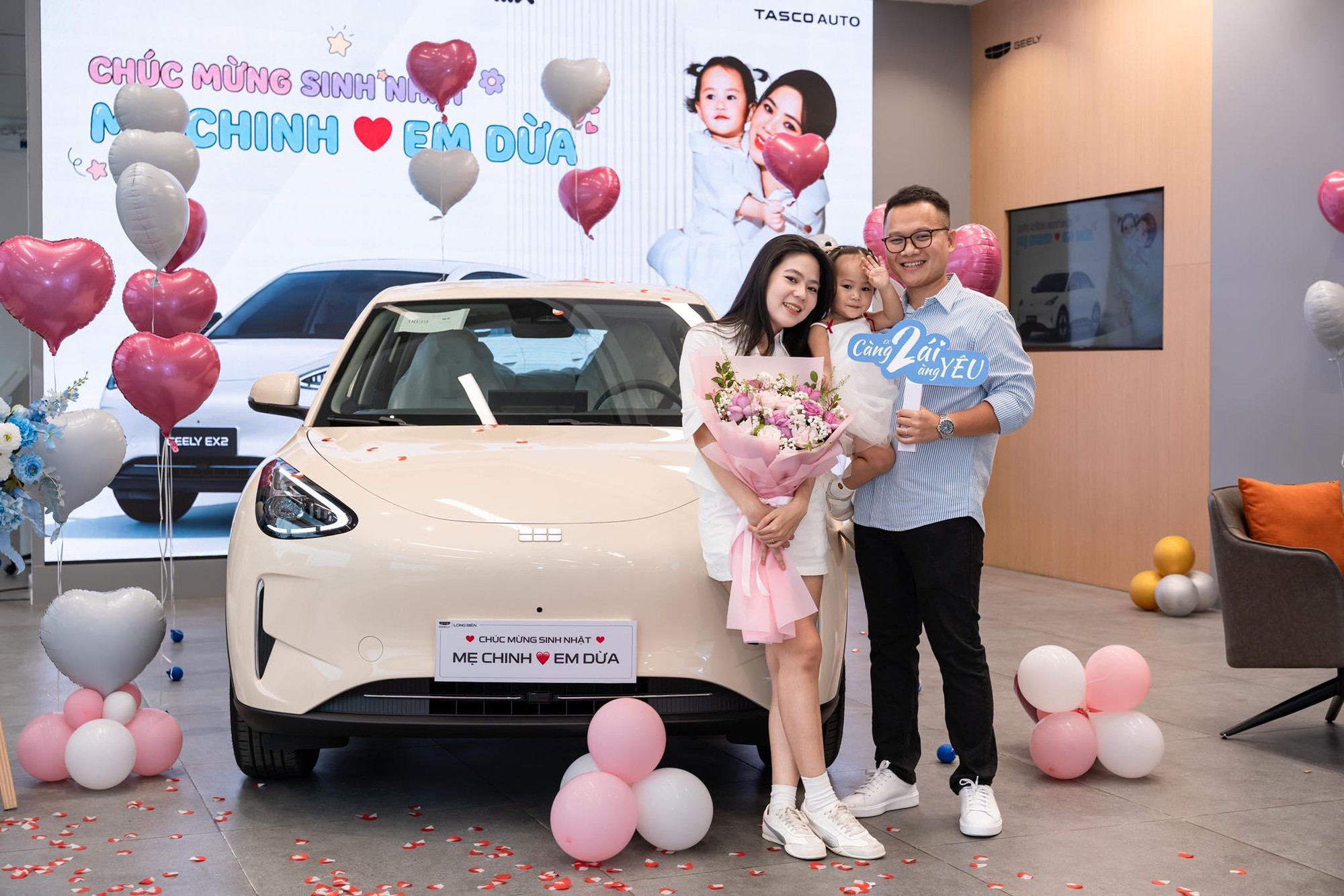 Vì sao Geely EX5 EM-i và EX2 liên tục được sao Việt lựa chọn? - Ảnh 3