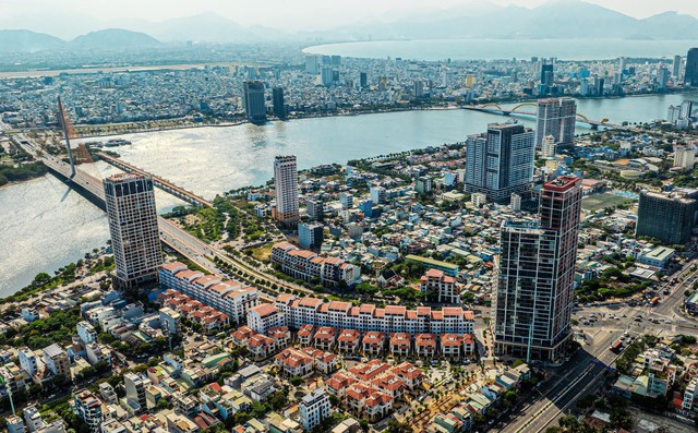 Bàn giao thần tốc, tổ hợp Sun Symphony Residence mặt sông Hàn chính thức “sáng đèn” - Ảnh 4