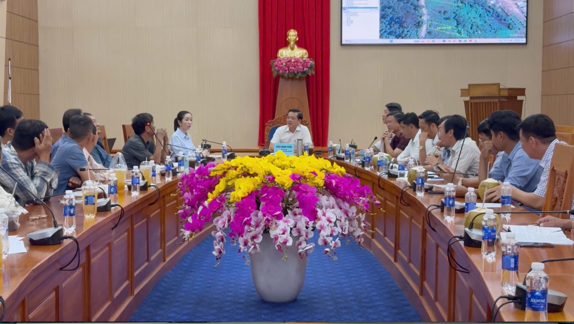 Chủ tịch UBND đặc khu Phú Quốc nói về “tình và lý” trong xử lý vi phạm đất đai ở Gành Dầu - Ảnh 1