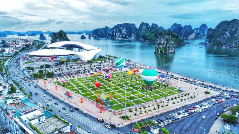 Quảng Ninh phấn đấu tốc độ tăng trưởng GRDP bình quân đạt khoảng 12,02%/năm giai đoạn 2026 – 2030 - Ảnh 1