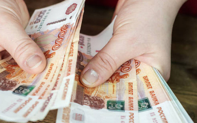 Tiền từ Nga đổ vào các thành phố biên giới Trung Quốc sau xung đột Ukraine - Ảnh 2