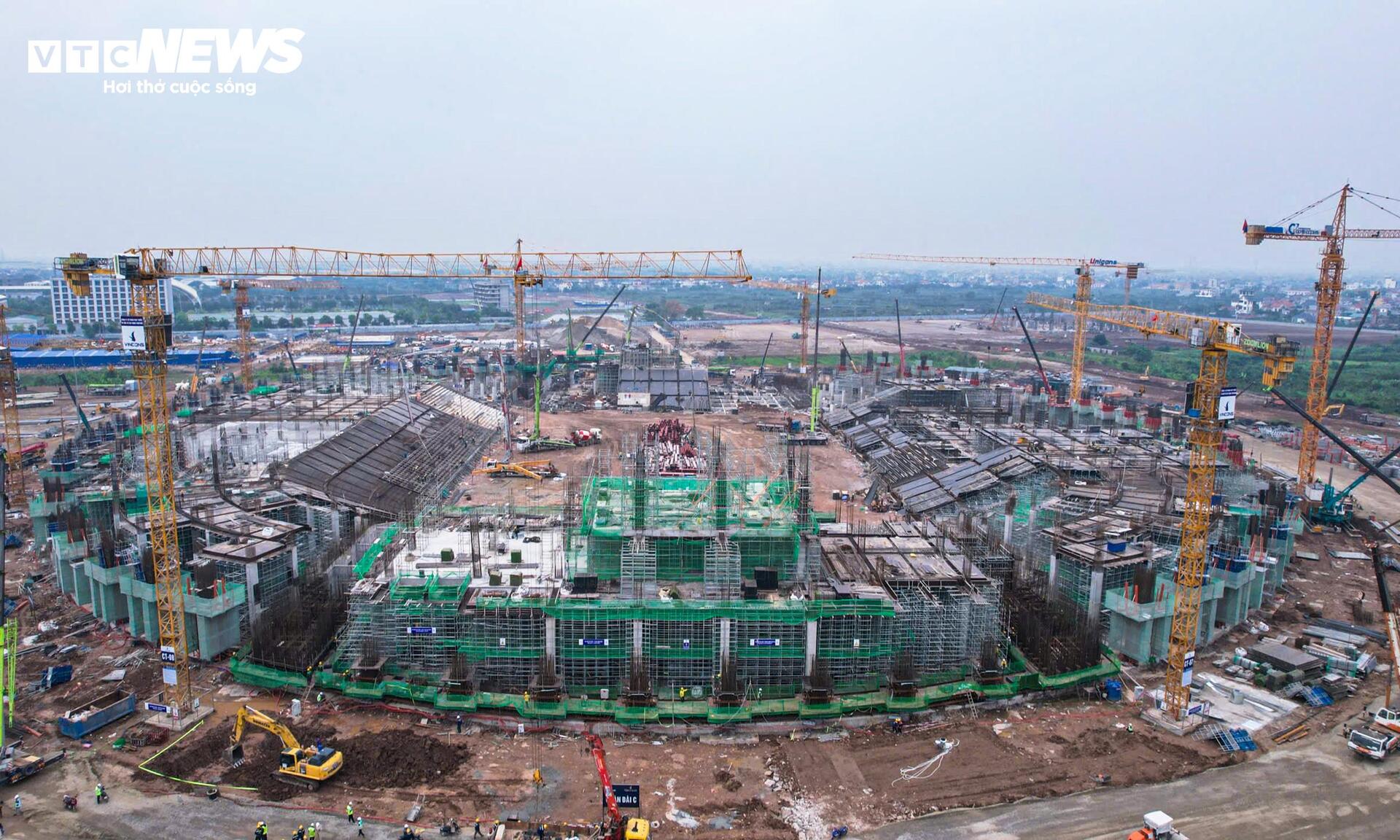 Đại công trường sân vận động 60.000 chỗ sáng đèn xuyên đêm ở Hưng Yên - Ảnh 8