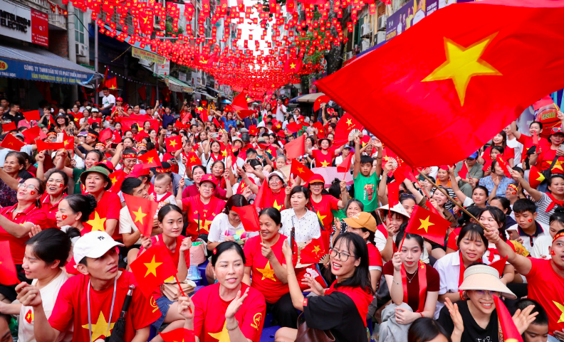 Tin rất vui: Bộ Nội Vụ chốt lịch nghỉ lễ sắp tới, người dân Việt Nam sẽ được nghỉ gần 1 tuần - Ảnh 1