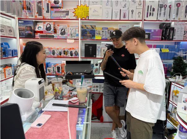 Từ “thiên đường linh kiện” đến thủ phủ AI: Điều đang xảy ra ở khu chợ công nghệ lớn nhất thế giới - Ảnh 1