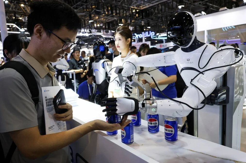 Đại chiến AI Trung Quốc: Tencent thận trọng, Alibaba tất tay, ByteDance dùng tiền "đè bẹp" đối thủ - Ảnh 2