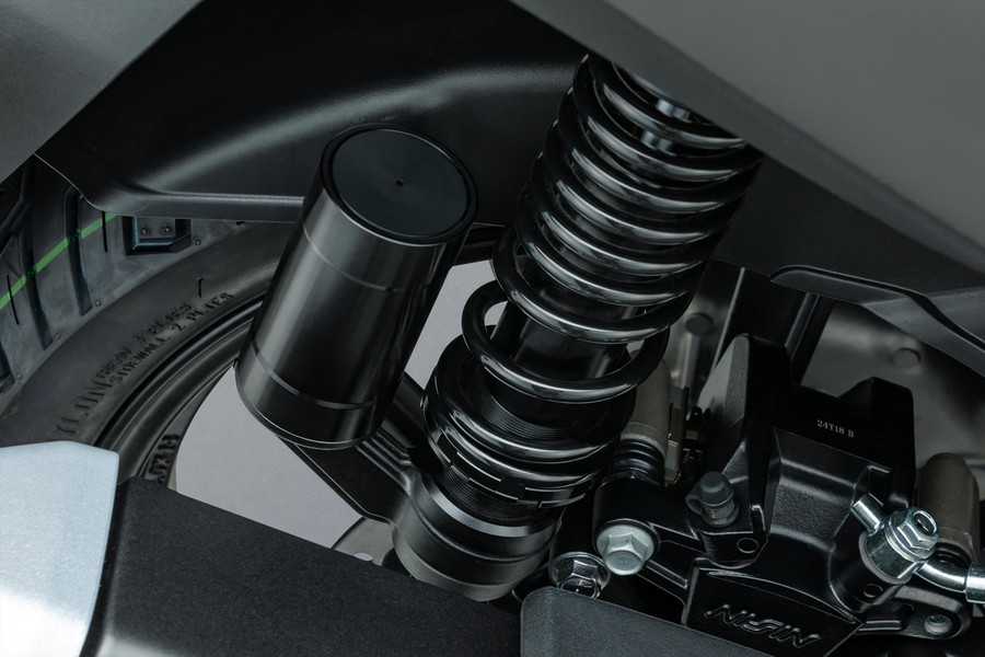 Suzuki rục rịch làm xe tay ga mới: Giá dự kiến quy đổi hơn 27 triệu đồng, dáng như PCX, công nghệ mượn từ Trung Quốc - Ảnh 6