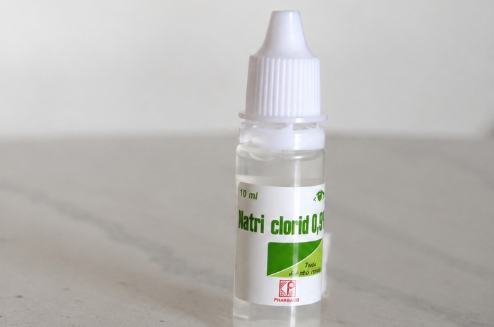 Thuốc nhỏ mắt Natri clorid 0,9% bị thu hồi, công ty Pharmedic nói ‘vẫn an toàn’ - Ảnh 1