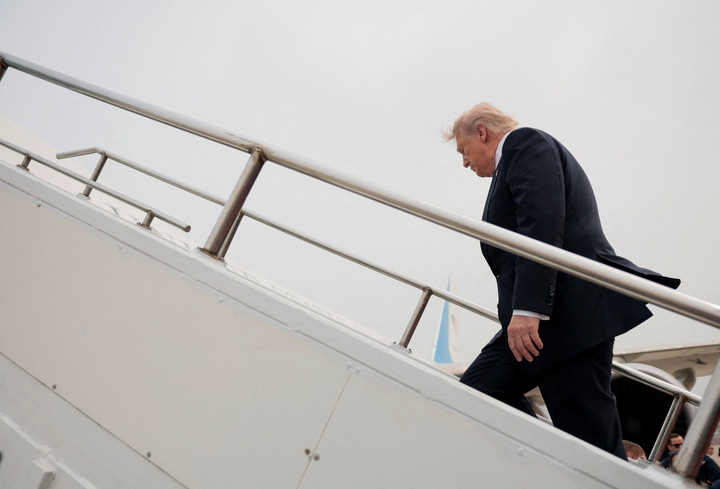 Ông Trump tiết lộ Trung Quốc có thể mua 750 chiếc máy bay Boeing từ Mỹ - Ảnh 1
