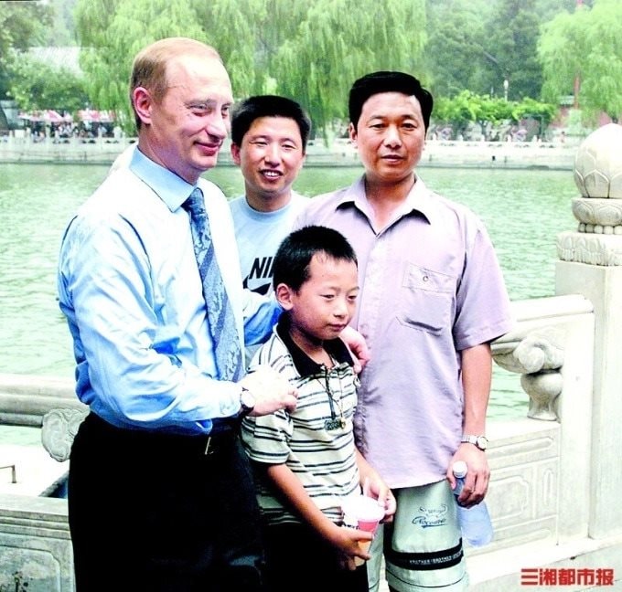 Chàng trai Trung Quốc duy nhất được gặp riêng Tổng thống Nga Putin hôm nay là ai? - Ảnh 3