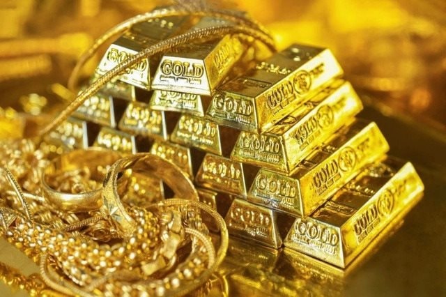 Giá vàng giảm thủng đáy, chuyên gia dự báo bất ngờ - Ảnh 2