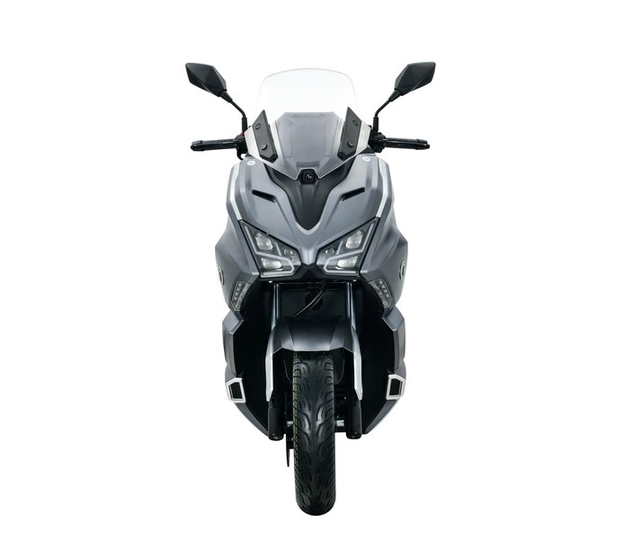 Lộ diện mẫu xe tay ga 150cc dài hơn cả Yamaha TMAX, sở hữu bình xăng 15 lít, có ABS, TCS nhưng giá cực mềm - Ảnh 4