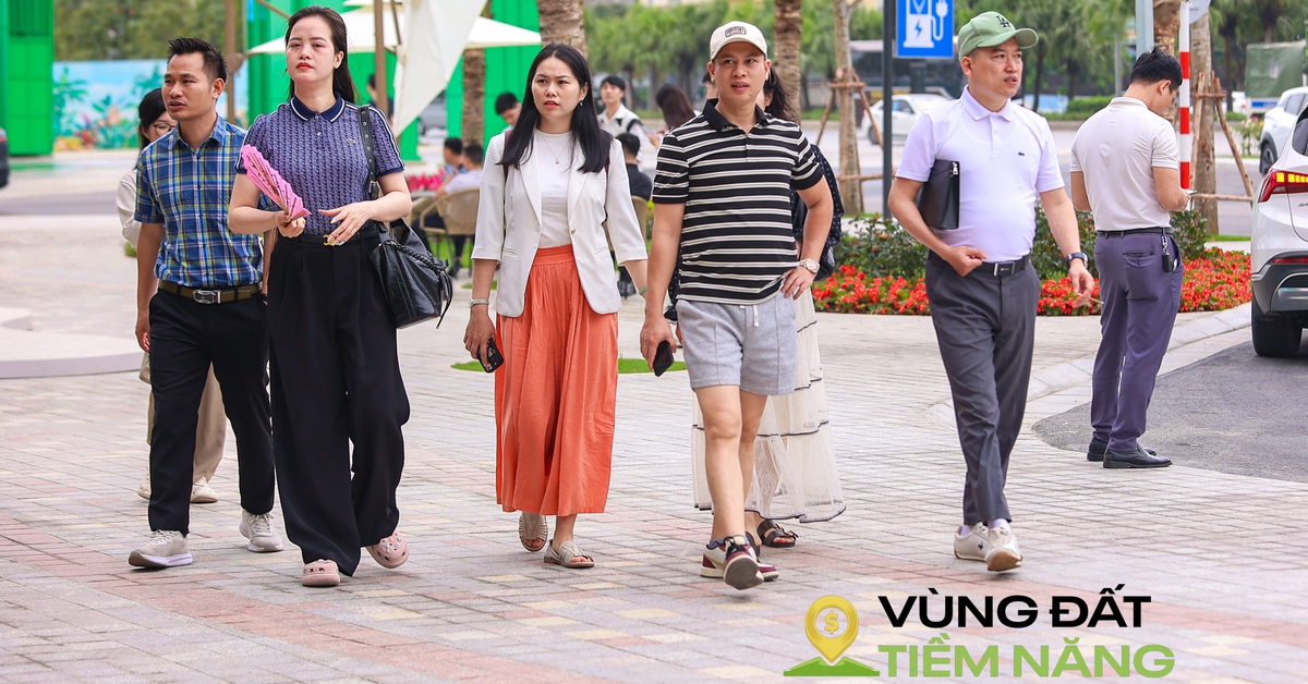 Nhà đầu tư nườm nượp đổ về nơi có “siêu đô thị 18 tỷ USD” của Vinhomes: Khách sạn kín phòng, nhà hàng kín chỗ