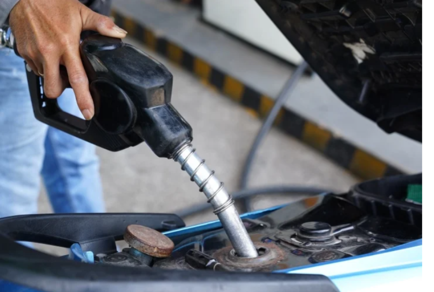 Lời khuyên đến những người thường xuyên đổ xăng - Ảnh 2