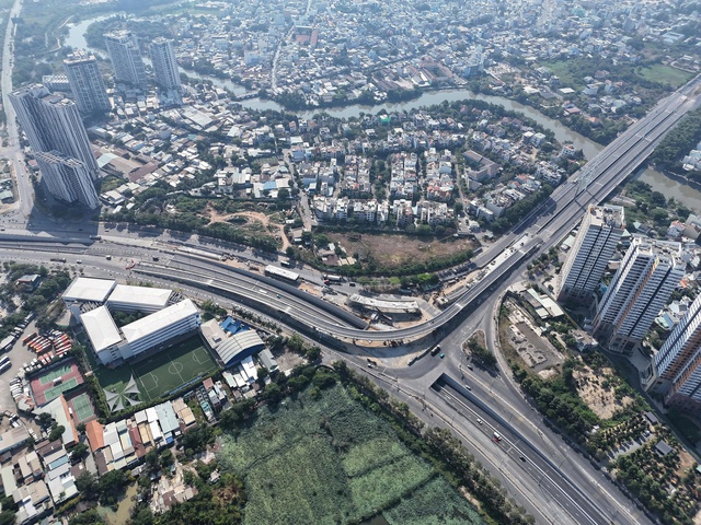 Thông xe cầu vượt N3 nút giao An Phú - Ảnh 1