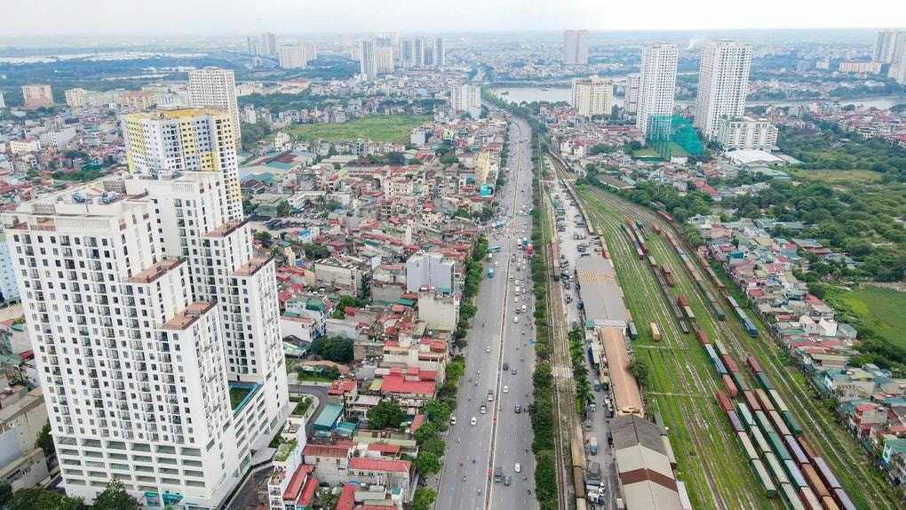 Tuyến quốc lộ dài 36km, rộng 90m, quy mô 10 làn xe, vốn đầu tư 6 tỷ USD do Vingroup đầu tư dự kiến khởi công ngày 19/5 - Ảnh 1