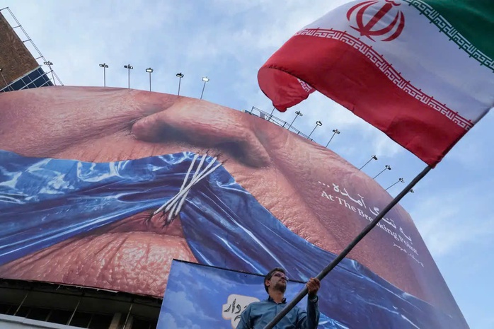 Thế lực bên trong Iran làm lung lay bàn đàm phán Mỹ - Iran? - Ảnh 1