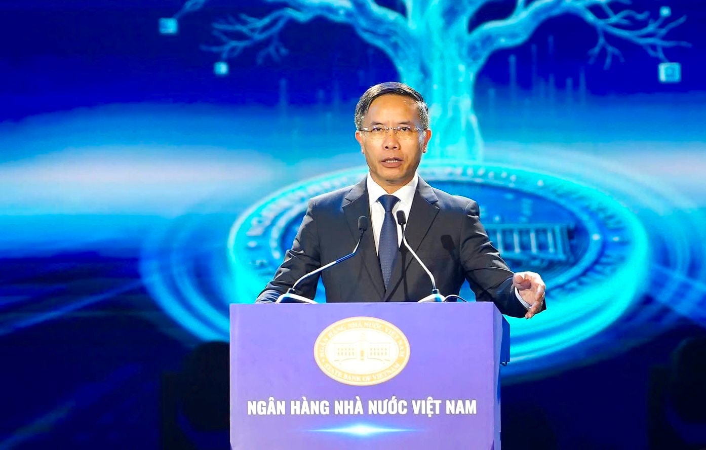 Thống đốc Phạm Đức Ấn: Ngành Ngân hàng đặt mục tiêu giữ vững vị thế tiên phong trong chuyển đổi số quốc gia - Ảnh 1