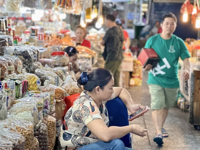 Hộ kinh doanh vẫn thấp thỏm lo bị truy thu - Ảnh 1
