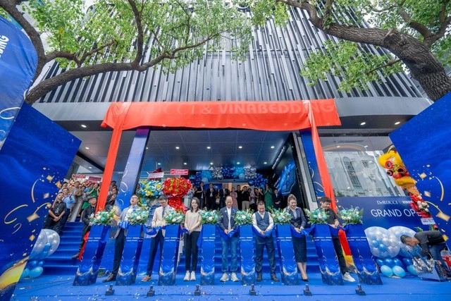 Khai trương showroom DeRUCCI VINABEDDING - Hệ thống chăm sóc giấc ngủ thông minh - Ảnh 1