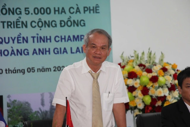 HAGL bắt tay tỉnh Champasak phát triển 5.000 ha cà phê - Ảnh 2