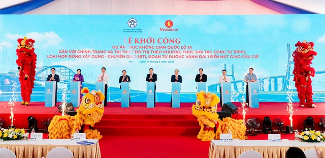 Vingroup mở rộng QL1A ở Hà Nội lên 16 làn xe, hiện đại bậc nhất Việt Nam - Ảnh 1