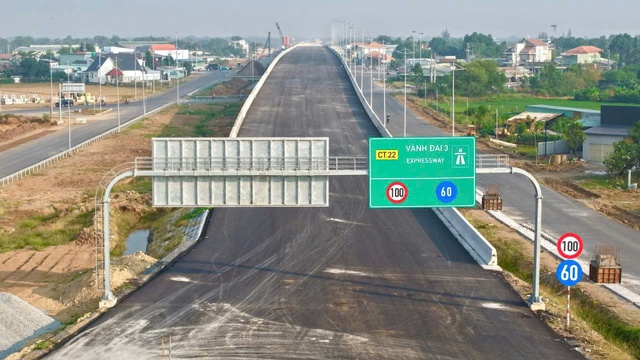 Hạ tầng dần định hình giá trị bất động sản Bến Lức - Ảnh 2