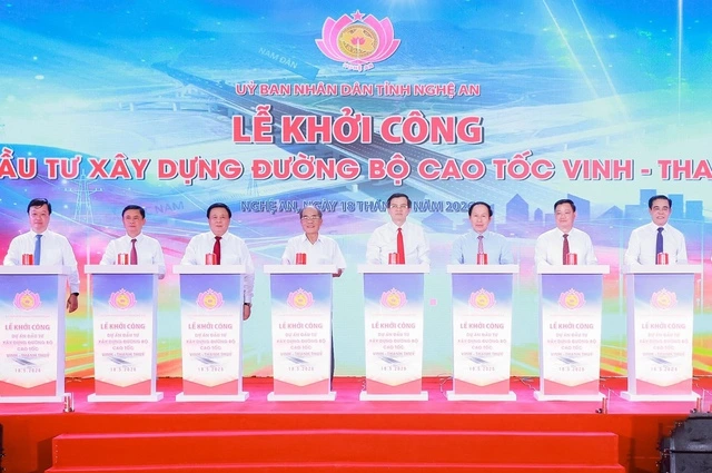 Khởi công tuyến cao tốc Vinh - Thanh Thủy - Ảnh 1