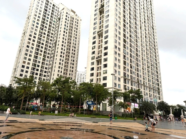 Trình Chính phủ quy định mới về thuế với mua bán nhà đất - Ảnh 1