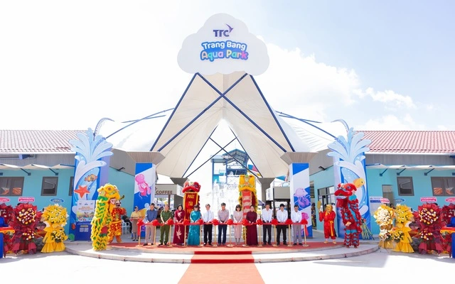 TTC IZ khánh thành công viên nước quy mô bậc nhất Trảng Bàng - Ảnh 3