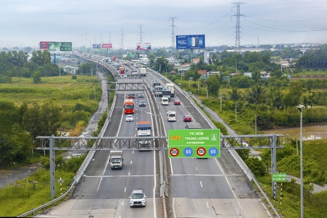 Đề xuất ưu tiên mở rộng ngay cao tốc 2 làn xe - Ảnh 2