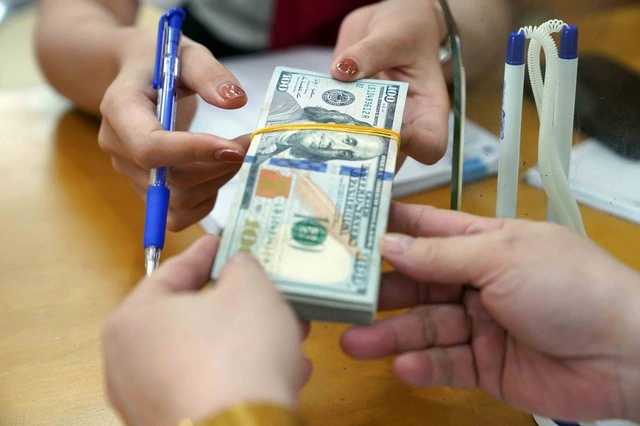 Giá USD hôm nay 26.5.2026: Ngân hàng tăng, thị trường do sụt giảm - Ảnh 1