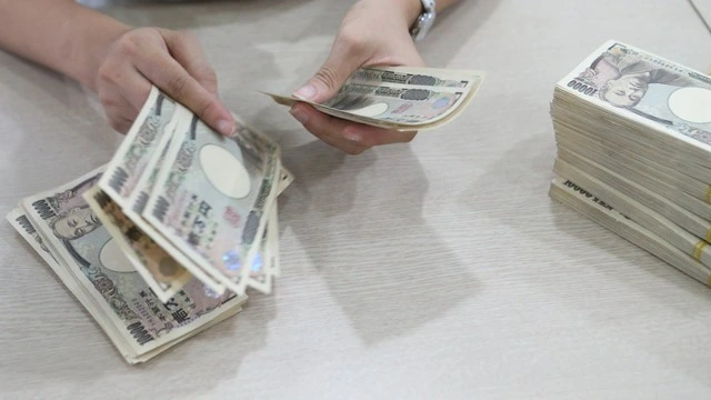 Giá USD hôm nay 4.5.2026: Giảm nhẹ trong khi yen Nhật tăng mạnh - Ảnh 1
