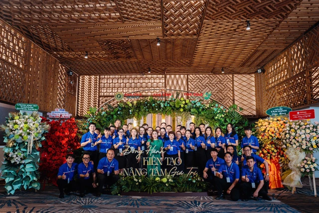 Five Star Homes ra mắt tại lễ ra quân The Royal với 2000 'đại sứ' kinh doanh - Ảnh 1