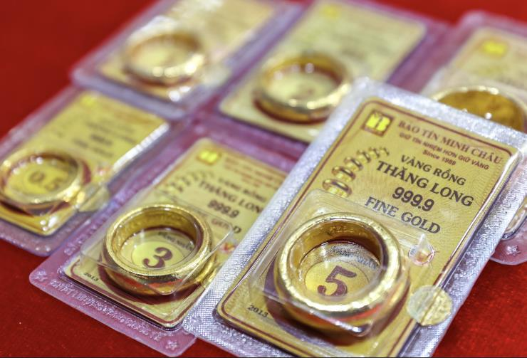 Giá vàng nhẫn trơn, vàng miếng sáng 12/6 bật tăng rất mạnh - Ảnh 1