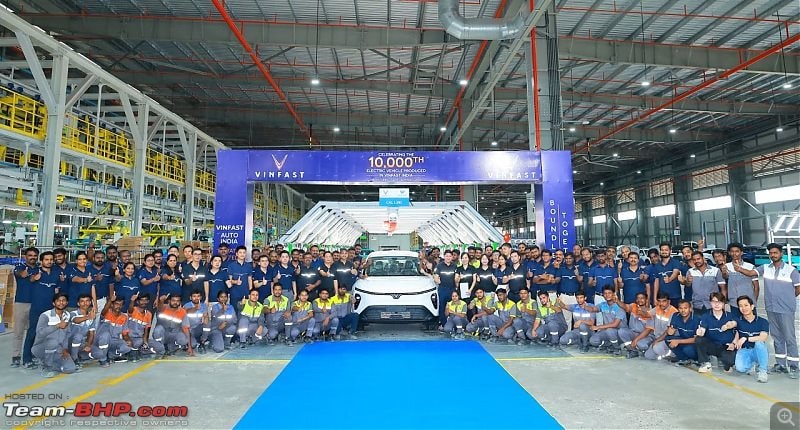 VinFast của tỷ phú Phạm Nhật Vượng vừa đạt cột mốc chưa từng có: Xuất xưởng chiếc xe điện thứ 10.000 tại thị trường ô tô lớn thứ 3 thế giới - Ảnh 1