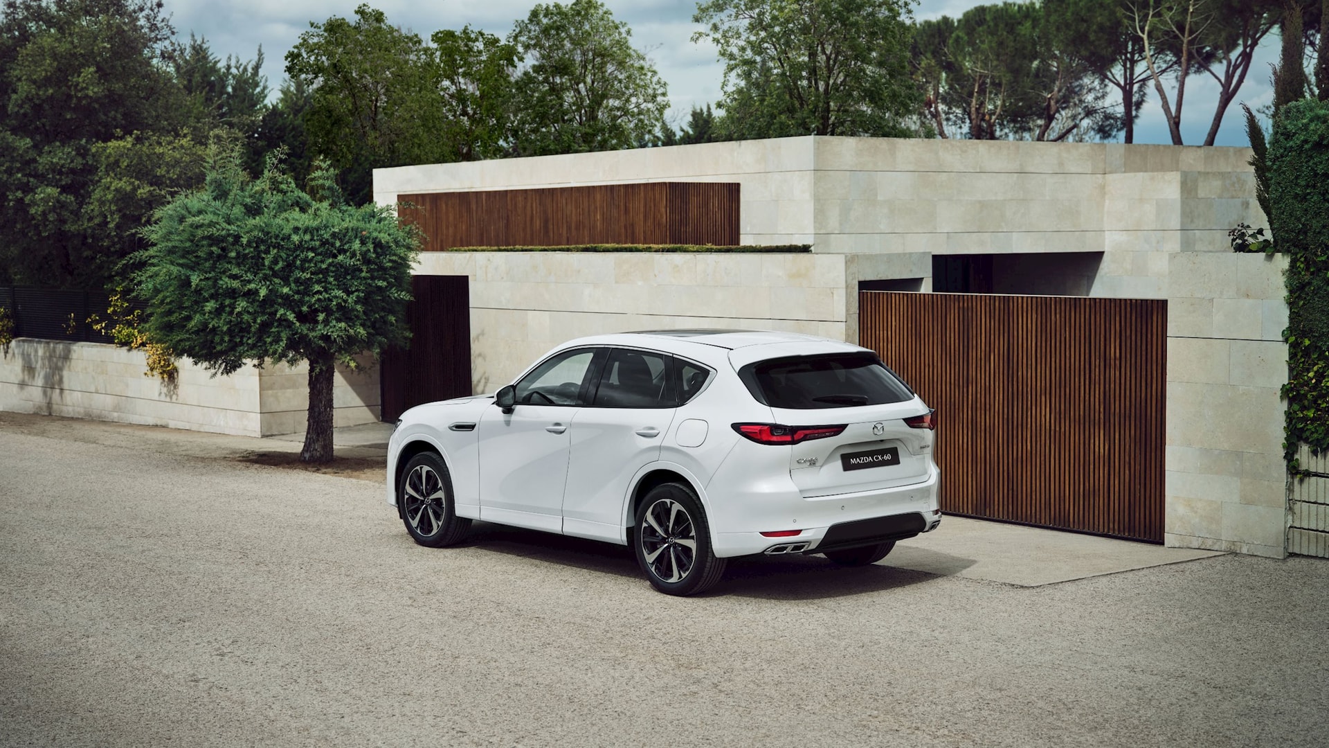 Mazda đưa CX-60 và CX-90 về Việt Nam: Giá từ 1,7 tỷ, mở màn chiến lược 'Japanese Premium' - Ảnh 2