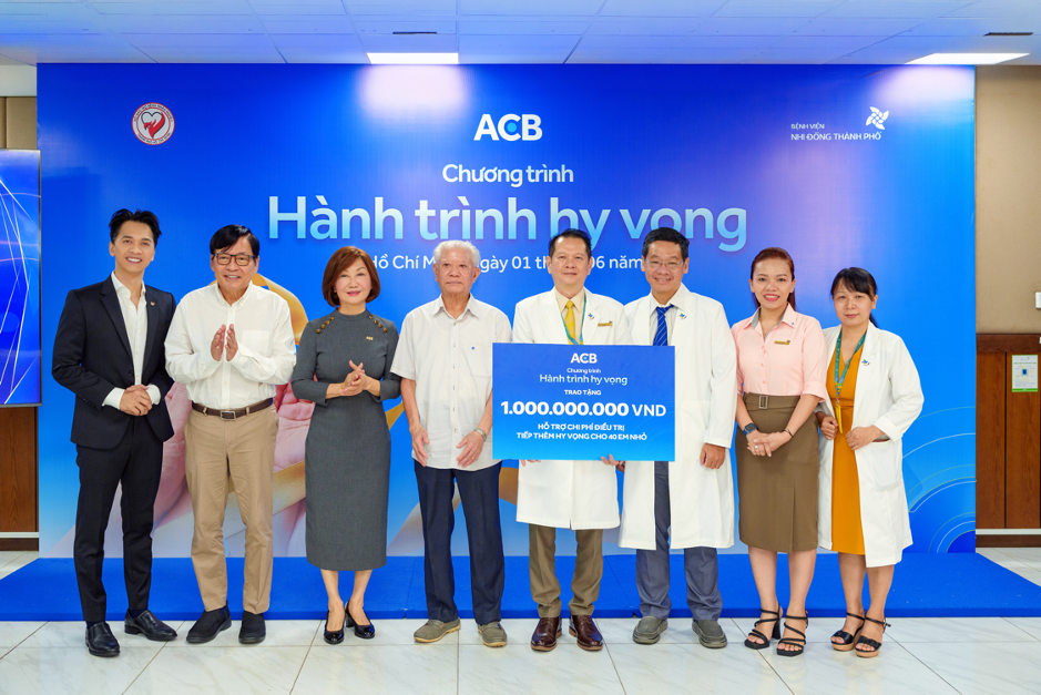 ACB chào đón sinh nhật lần thứ 33 bằng chuỗi sự kiện hướng đến cộng đồng đầy ý nghĩa - Ảnh 2