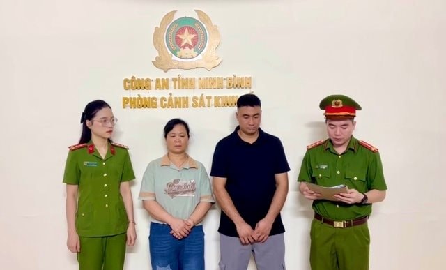 Khởi tố, bắt tạm giam hàng loạt lãnh đạo, giám đốc doanh nghiệp, trẻ nhất SN 2001 - Ảnh 11
